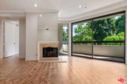Fabulous Newly Listed Park Place Condominium Located at 2112 Century Park Lane #117